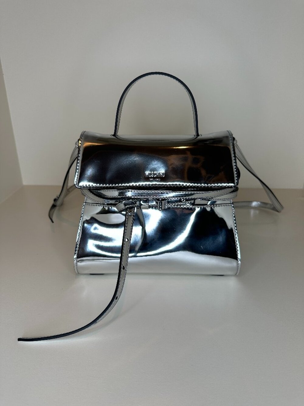 Moschino Tie Me Metallic Silver Tote Bag — Unused With Box, Dust Bag & Tags - Picture 8 of 14